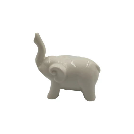 Porcelán elefánt